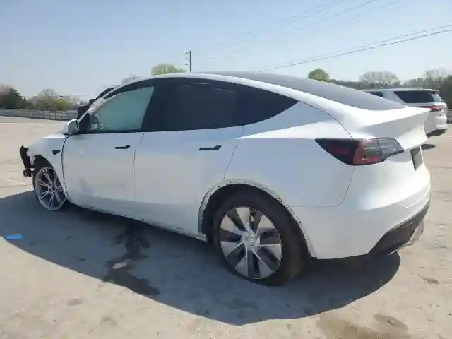 7SAYGDEE0RA258110 2024 TESLA MODEL Y-1