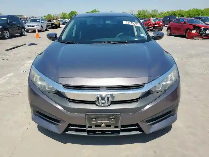 19XFC2F53JE013155 2018 HONDA CIVIC-4