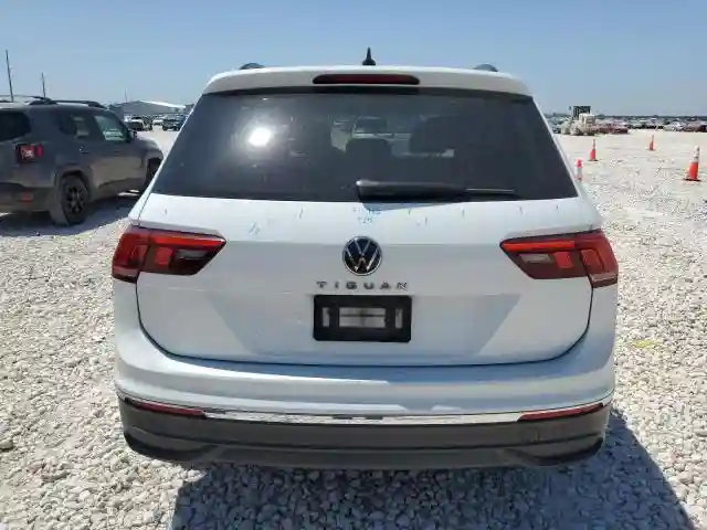 3VV1B7AXXNM011256 2022 VOLKSWAGEN TIGUAN-5