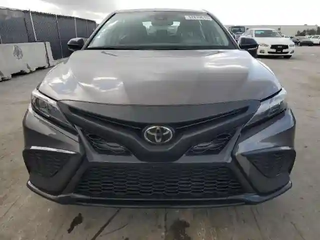 4T1T11AK7NU672827 2022 TOYOTA CAMRY-4