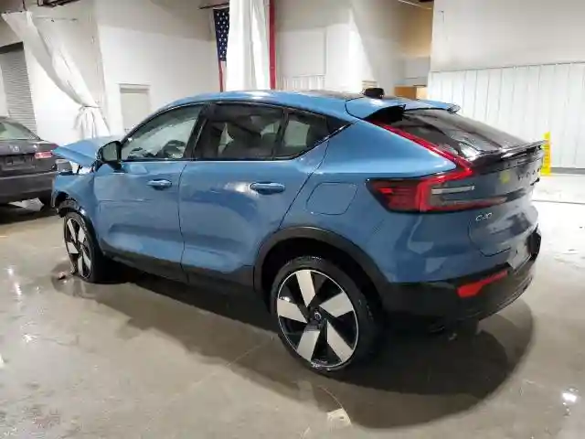 YV4ED3GLXP2049195 2023 VOLVO C40 RECHAR-1