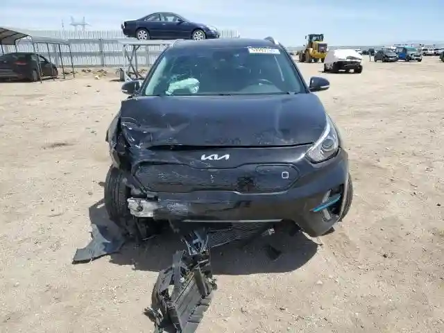 KNDCC3LG7N5135808 2022 KIA NIRO S-4