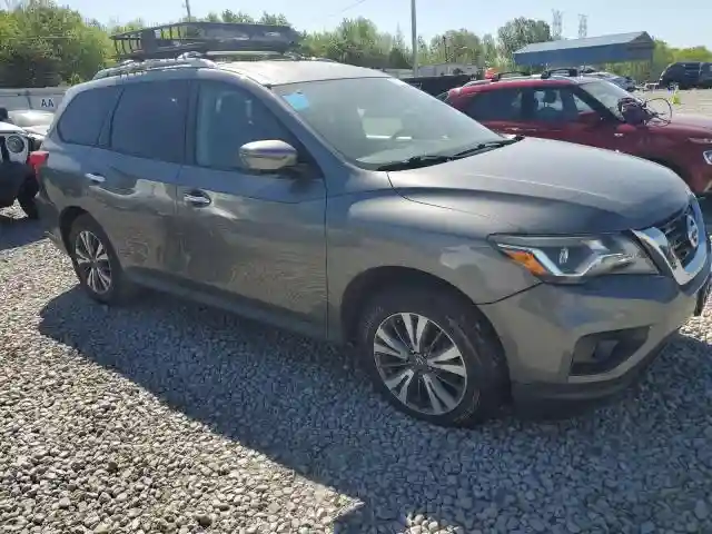 5N1DR2MM8HC663211 2017 NISSAN PATHFINDER-3