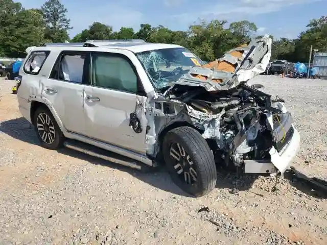 JTEZU5JR8L5217143 2020 TOYOTA 4RUNNER-3