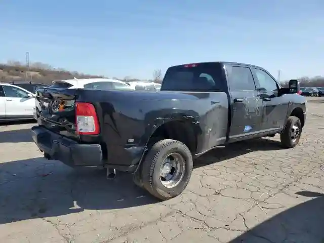 3C63RRGL6PG501303 2023 RAM 3500-2