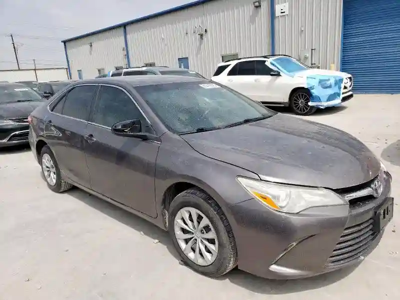 4T1BF1FK7GU569724 2016 TOYOTA CAMRY-3
