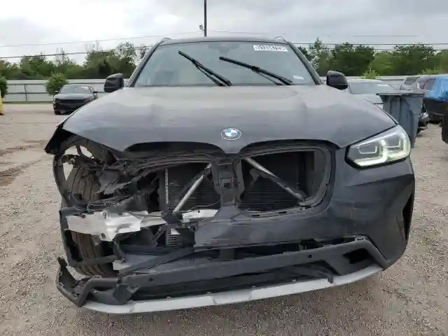 WBX47DP08NN141941 2022 BMW X3-4