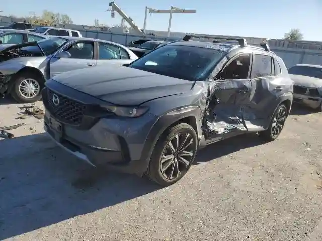 7MMVABXY0RN156985 2024 MAZDA CX-50-0