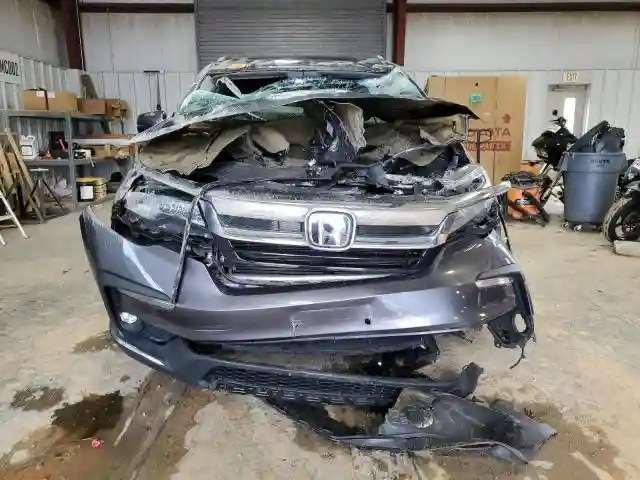 5FNYF6H96KB082196 2019 HONDA PILOT-4