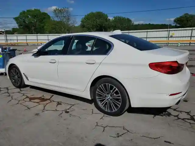 WBAJR7C04LWW64640 2020 BMW 5 SERIES-1