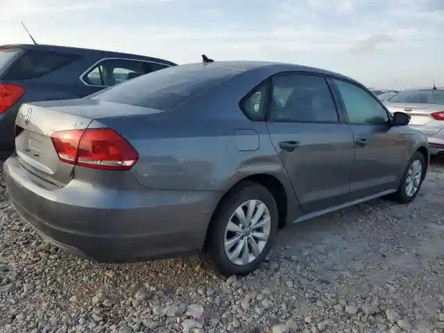 1VWAT7A3XFC006941 2015 VOLKSWAGEN PASSAT-2