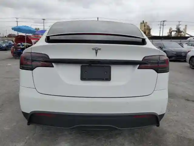 7SAXCBE50PF376220 2023 TESLA MODEL X-5