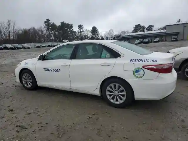 4T1BD1FK1HU220369 2017 TOYOTA CAMRY-1
