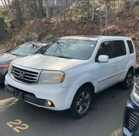 5FNYF4H39FB028011 2015 HONDA PILOT-1