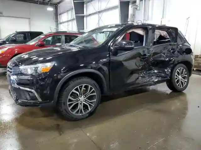 JA4AR3AU4JU018261 2018 MITSUBISHI OUTLANDER-0