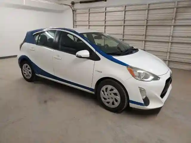 JTDKDTB38G1126228 2016 TOYOTA PRIUS-3