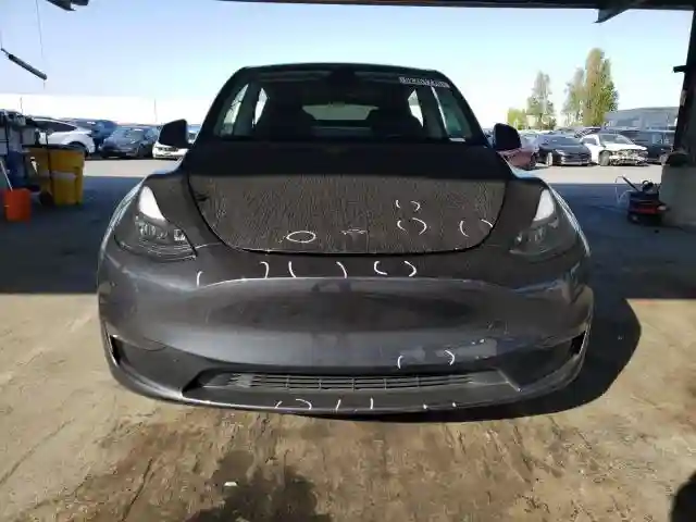 7SAYGDED0RF084257 2024 TESLA MODEL Y-4