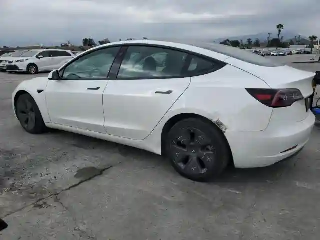 5YJ3E1EA3PF557941 2023 TESLA MODEL 3-1
