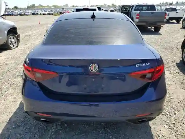 ZARFAEBN1H7551415 2017 ALFA ROMEO GIULIA-5
