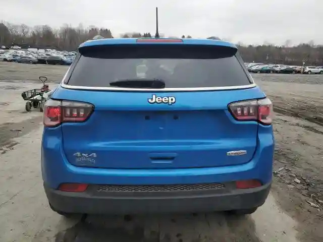 3C4NJDBB9JT342849 2018 JEEP COMPASS-5