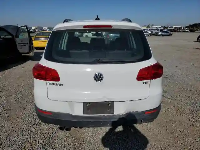 WVGAV7AX6HK016340 2017 VOLKSWAGEN TIGUAN-5