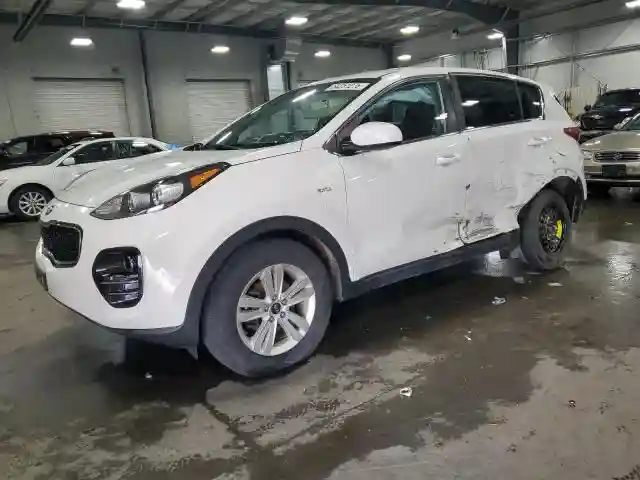 KNDPMCAC8J7478379 2018 KIA SPORTAGE-0