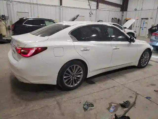 JN1EV7BR7NM340311 2022 INFINITI Q50-2