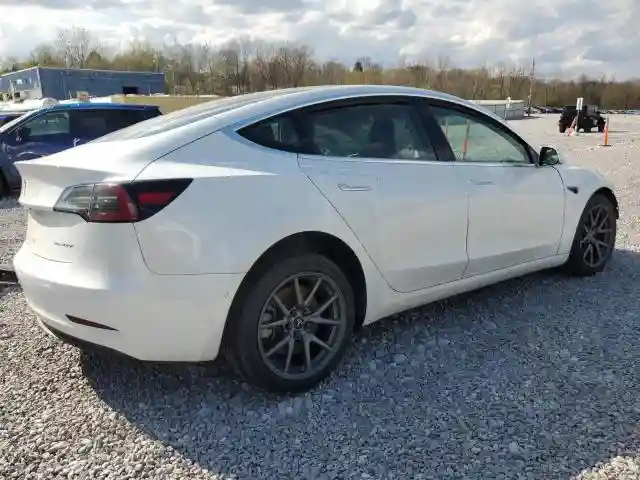 5YJ3E1EB8LF795075 2020 TESLA MODEL 3-2