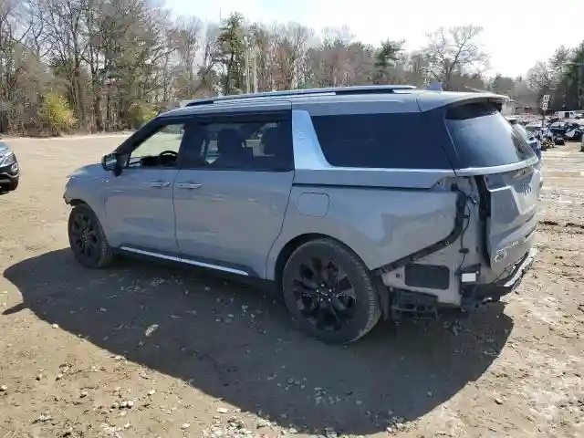 KNDNE5H30N6062019 2022 KIA CARNIVAL S-1