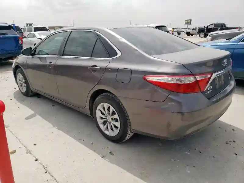 4T1BF1FK7GU569724 2016 TOYOTA CAMRY-1