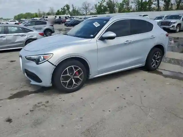 ZASPAKBNXM7D03145 2021 ALFA ROMEO STELVIO-0