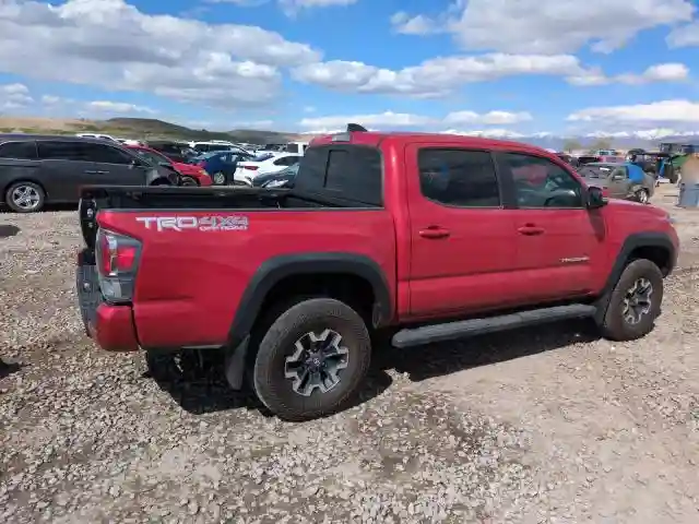 3TMCZ5AN4NM499724 2022 TOYOTA TACOMA-2