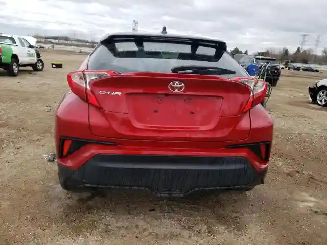 JTNKHMBX1L1070913 2020 TOYOTA C-HR-5