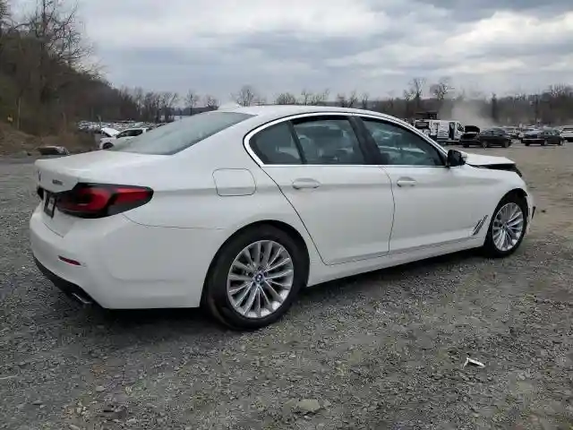 WBA13BJ04MWW98571 2021 BMW 5 SERIES-2