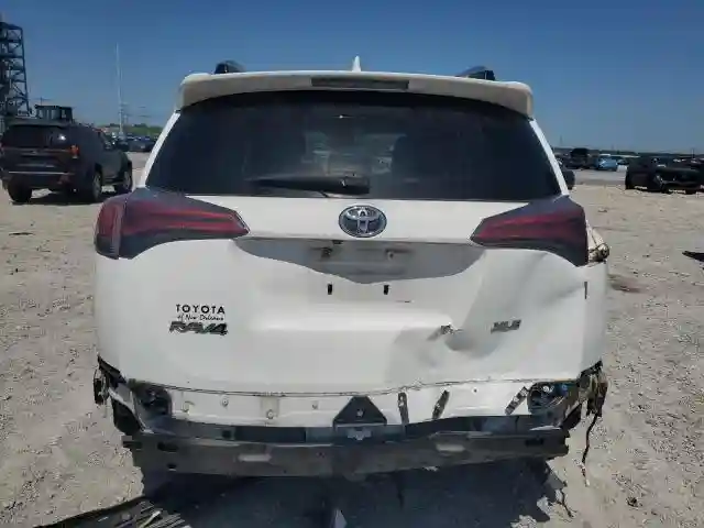 2T3WFREV7JW512949 2018 TOYOTA RAV4-5