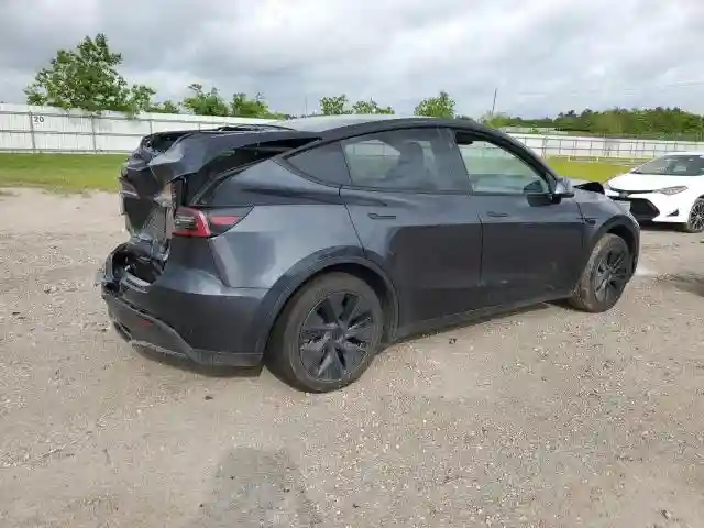 7SAYGDED4RA329638 2024 TESLA MODEL Y-2