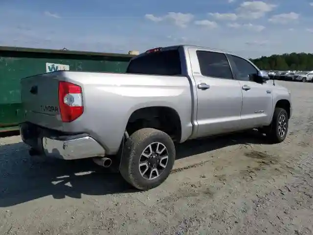 5TFHW5F15JX750632 2018 TOYOTA TUNDRA-2