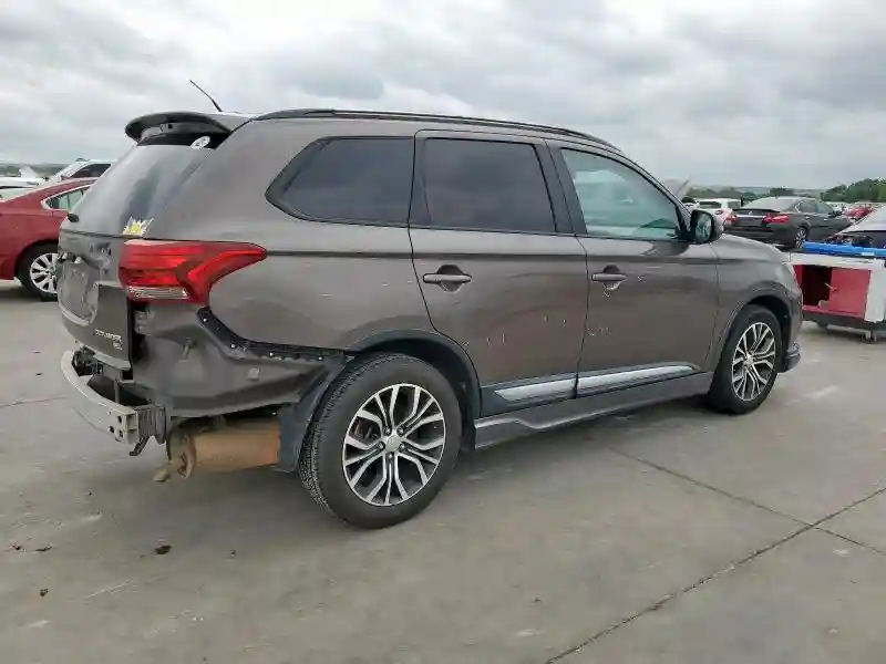 JA4AD3A39GZ021951 2016 MITSUBISHI OUTLANDER-2