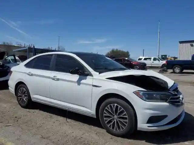 3VWE57BU9KM037335 2019 VOLKSWAGEN JETTA-3
