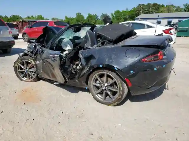 JM1NDAD70P0557539 2023 MAZDA MX5-1