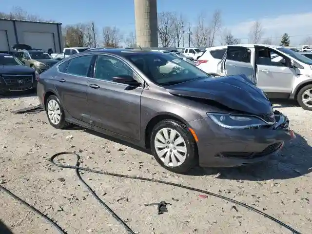 1C3CCCFBXFN610082 2015 CHRYSLER 200-3