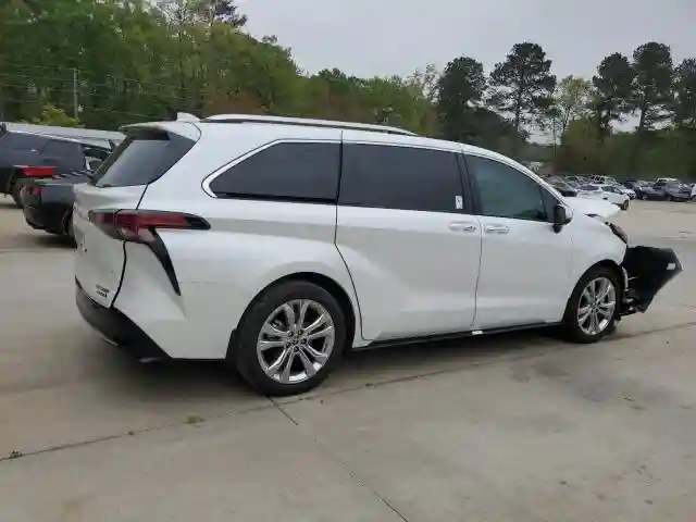 5TDERKEC4RS185447 2024 TOYOTA SIENNA-2