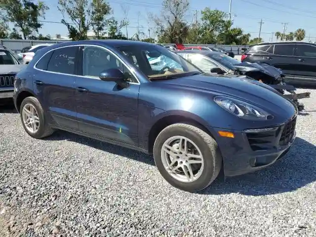 WP1AB2A53GLB50812 2016 PORSCHE MACAN-3