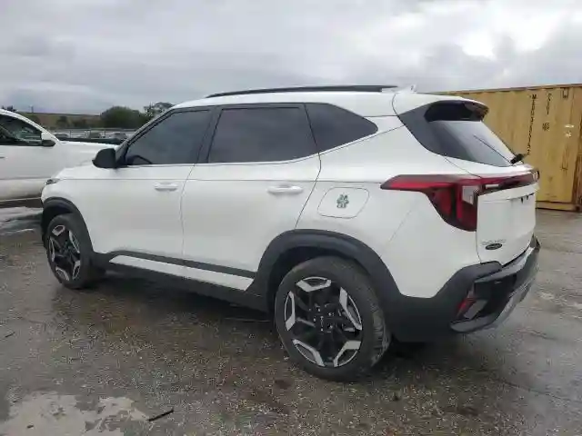 KNDETCA71R7553593 2024 KIA SELTOS-1