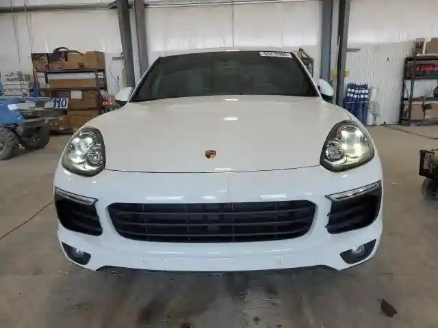 WP1AA2A20HKA86891 2017 PORSCHE CAYENNE-4