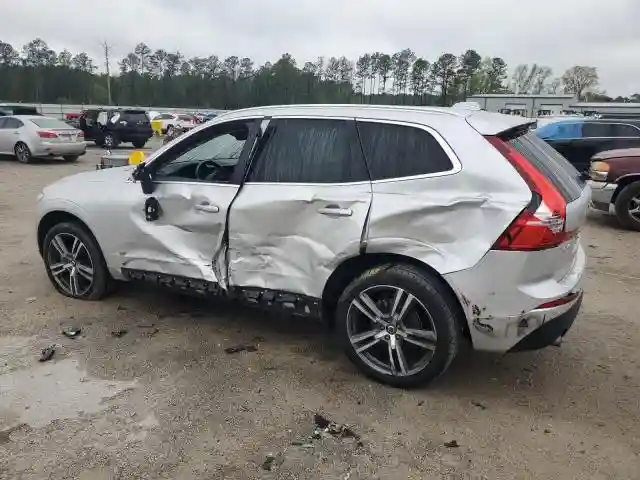 YV4102RK4M1699277 2021 VOLVO XC60-1