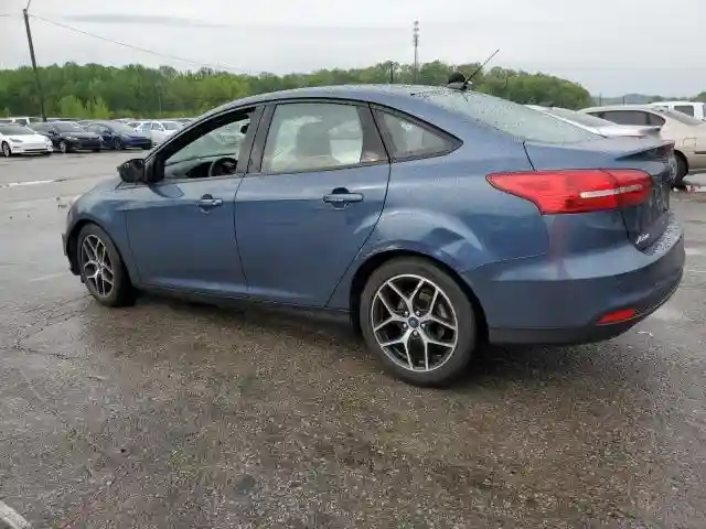 1FADP3H21JL306635 2018 FORD FOCUS-1