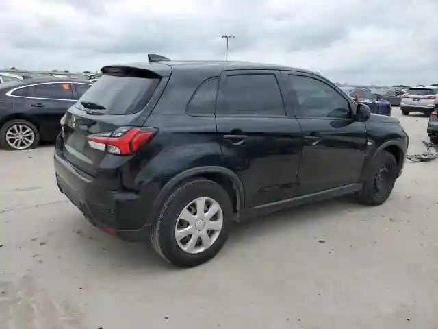 JA4APUAU2NU003601 2022 MITSUBISHI OUTLANDER-2