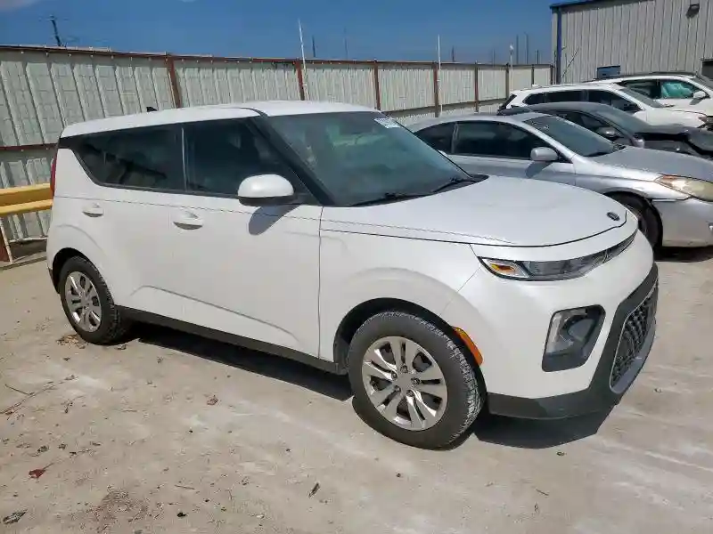 KNDJ23AU3L7709504 2020 KIA SOUL-3
