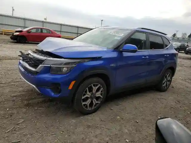 KNDERCAAXM7219257 2021 KIA SELTOS-0